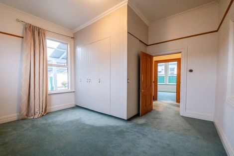 Photo of property in 40 Hargest Crescent, Saint Kilda, Dunedin, 9012
