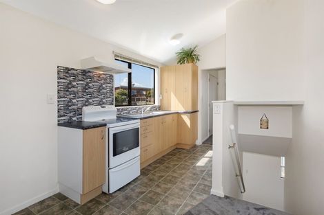 Photo of property in 8 Morere Street, Titahi Bay, Porirua, 5022