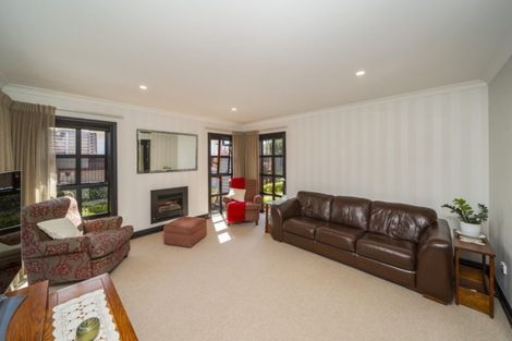 Photo of property in 7 Cameron Street, Hawera, 4610