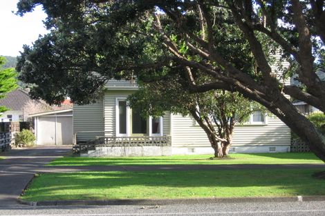 Photo of property in 1151 High Street, Taita, Lower Hutt, 5011