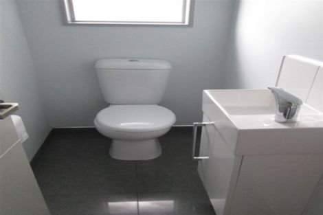 Photo of property in 10a Henley Close, Rolleston, 7614