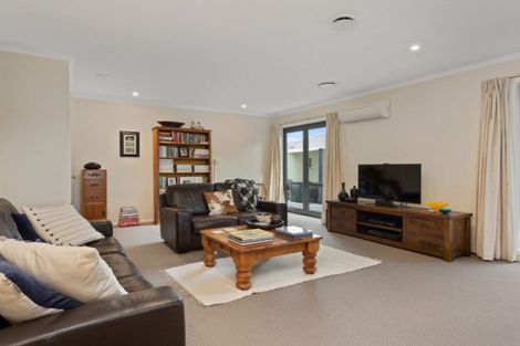 Photo of property in 12 Bary Street, Springlands, Blenheim, 7201