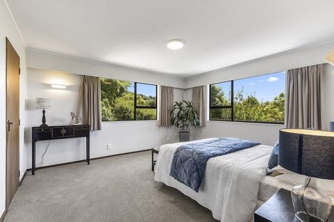 Photo of property in 19 Greyfriars Crescent, Tawa, Wellington, 5028