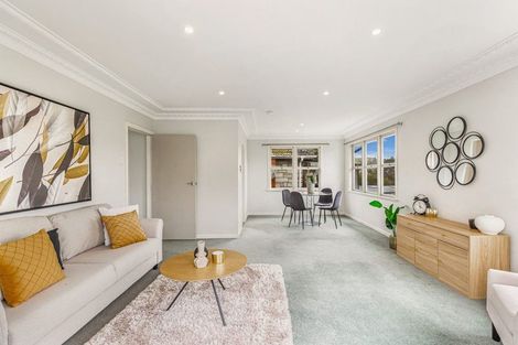 Photo of property in 10 Macpherson Street, Meadowbank, Auckland, 1072