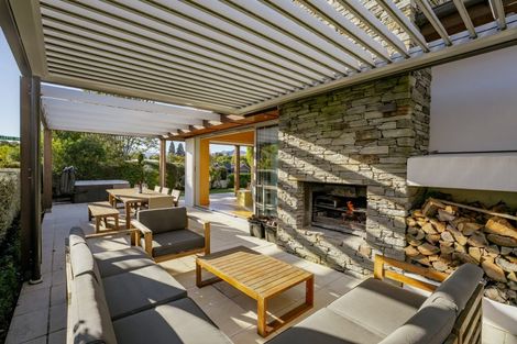 Photo of property in 31 Old Station Avenue, Wanaka, 9305