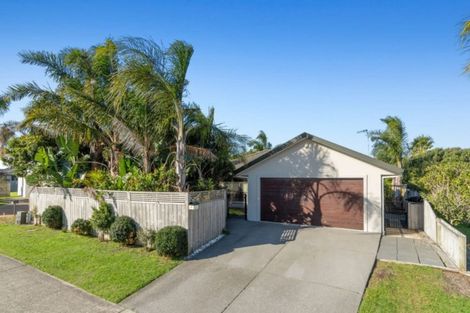 Photo of property in 17 Calypso Drive, Papamoa Beach, Papamoa, 3118