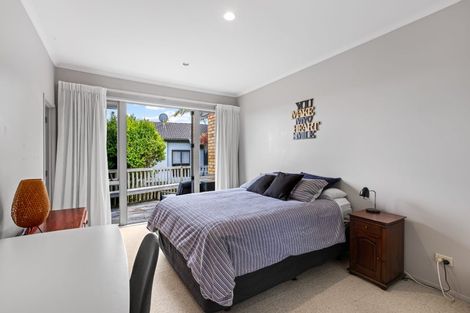 Photo of property in 12 Jelas Road, Red Beach, 0932