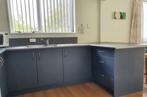 Photo of property in 1/9 Gemstone Drive, Birchville, Upper Hutt, 5018