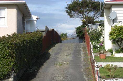 Photo of property in 9 Burns Street, Tawhero, Whanganui, 4501