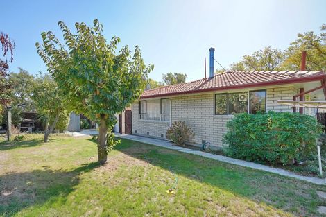 Photo of property in 6 Fenmere Place, Burwood, Christchurch, 8083