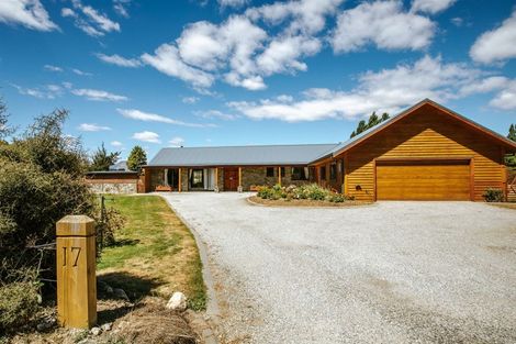 Photo of property in 17 Balneaves Lane, Albert Town, Wanaka, 9382