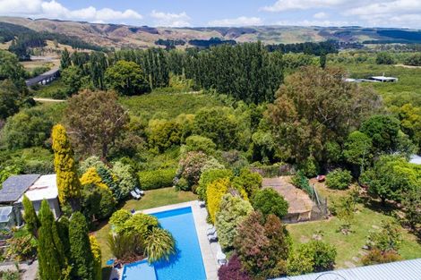 Photo of property in 1498 Napier Road, Ashhurst, 4810