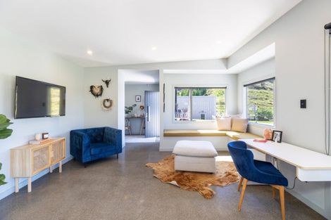 Photo of property in 224 Seafield Road, Eskdale, Napier, 4182