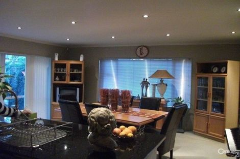 Photo of property in 400 Chapel Road, Flat Bush, Auckland, 2016