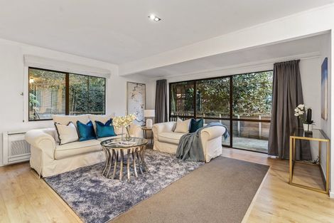 Photo of property in 3/244 Onewa Road, Birkenhead, Auckland, 0626