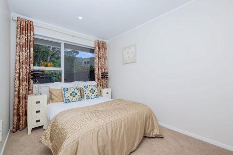 Photo of property in 1/251 Forrest Hill Road, Forrest Hill, Auckland, 0620