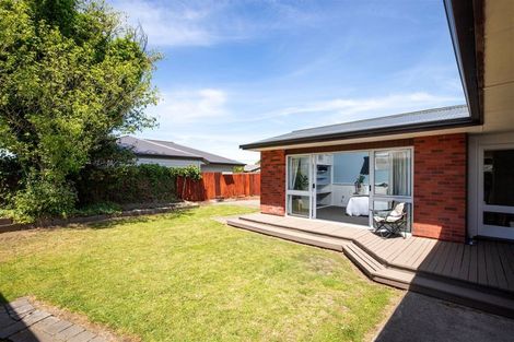 Photo of property in 42 Dunster Street, Burnside, Christchurch, 8053