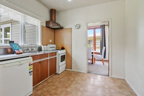 Photo of property in 10 Vectis Road, Hillcrest, Hamilton, 3216