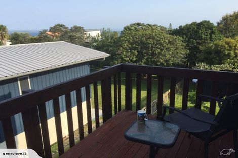 Photo of property in 1394 Whangaparaoa Road, Army Bay, Whangaparaoa, 0930