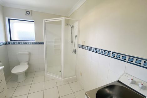 Photo of property in 25 The Enclave, Totara Heights, Auckland, 2105