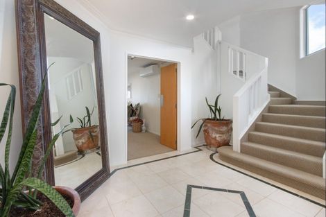 Photo of property in 14 Charles Street, Westshore, Napier, 4110