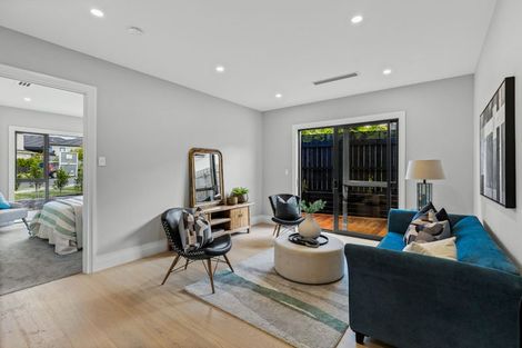 Photo of property in 41 Surf View Crescent, Red Beach, 0932