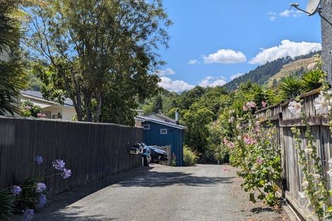 Photo of property in 125a Tasman Street, Nelson, 7010