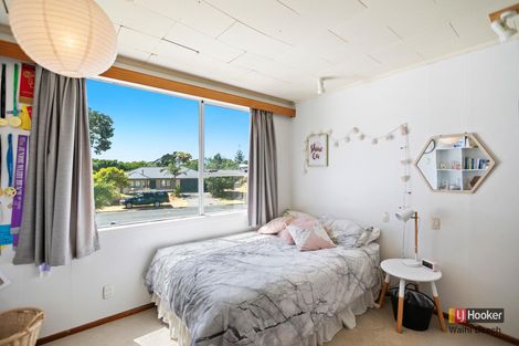 Photo of property in 2 Hillview Road, Waihi Beach, 3611