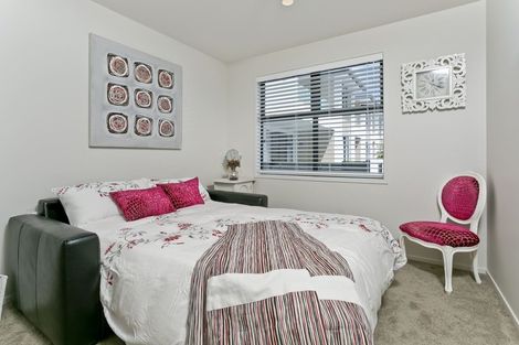 Photo of property in 3/388 Hibiscus Coast Highway, Orewa, 0931