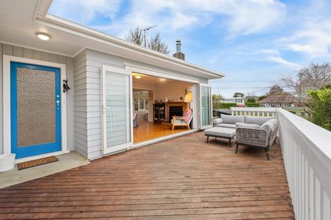 Photo of property in 35 Riverhead Road, Kumeu, 0810
