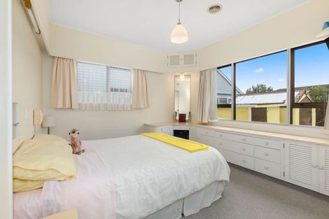 Photo of property in 33 Haig Street, Waterloo, Lower Hutt, 5011