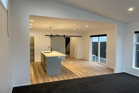 Photo of property in 31 Bill Miller Drive, Papamoa, 3118