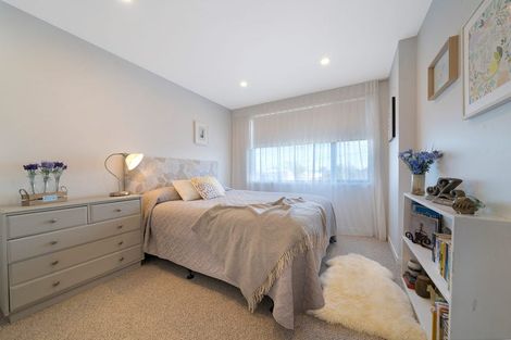 Photo of property in 14a Waitemata Road, Hauraki, Auckland, 0622