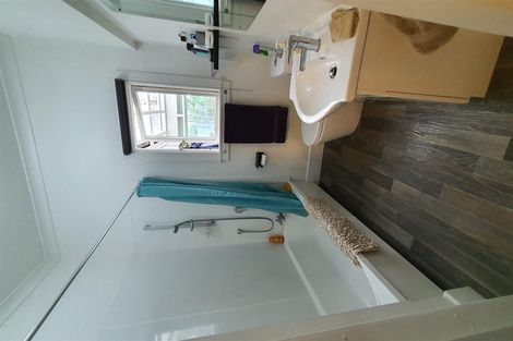 Photo of property in 1 Edward Street, Waimate, 7924