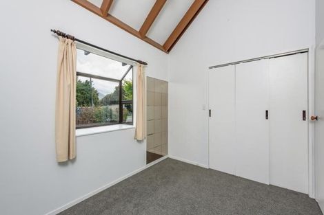 Photo of property in 77 Arawhata Road, Paraparaumu, 5032