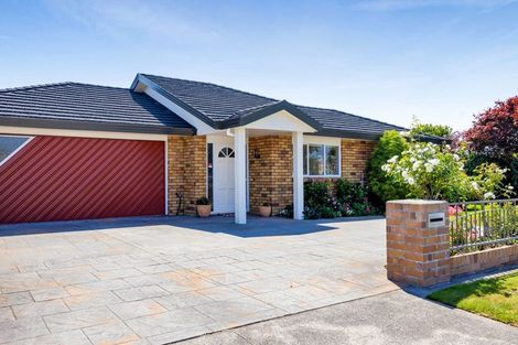 Photo of property in 362 Mangorei Road, Merrilands, New Plymouth, 4312