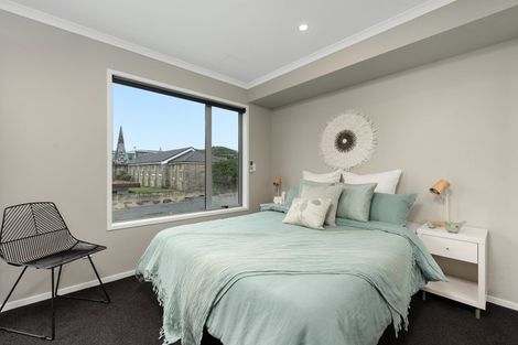 Photo of property in 2/19 Victoria Road, Mount Maunganui, 3116