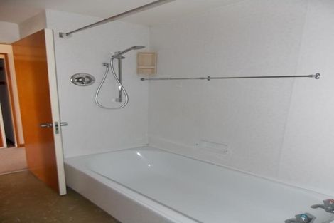 Photo of property in Mansfield Towers, 1 Grant Road, Thorndon, Wellington, 6011