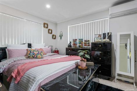 Photo of property in 47a Gloucester Road, Manurewa, Auckland, 2102