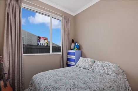 Photo of property in 95 Parkhaven Drive, Rosehill, Papakura, 2113