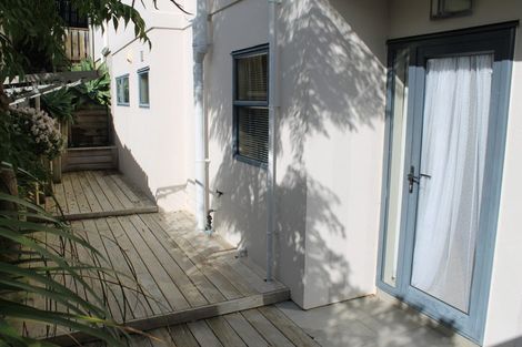 Photo of property in 20 Opal Avenue, Pakuranga, Auckland, 2010