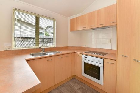 Photo of property in 2/372 Whangaparaoa Road, Stanmore Bay, Whangaparaoa, 0932