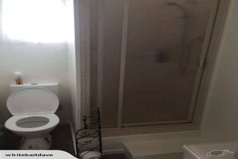 Photo of property in 26 Kathleen Street, Totara Vale, Auckland, 0627