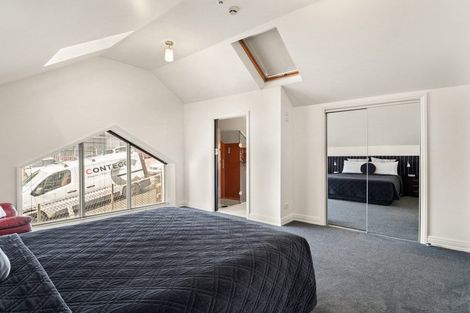 Photo of property in 2/81 Moray Place, Dunedin Central, Dunedin, 9016