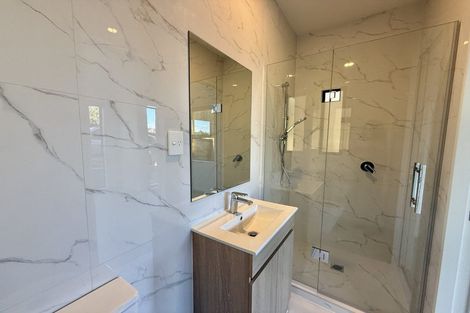 Photo of property in 86c Harrington Road, Henderson, Auckland, 0610