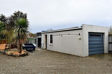 Photo of property in 27 Roseness Street, Palmerston, 9430