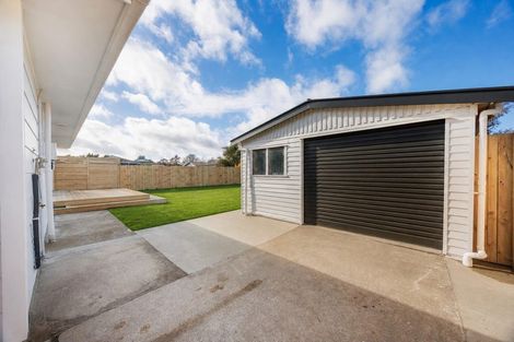 Photo of property in 34 Rhodes Drive, Kelvin Grove, Palmerston North, 4414