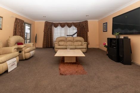 Photo of property in 1/21 The Esplanade, Eastern Beach, Auckland, 2012