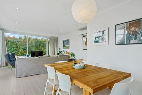 Photo of property in 9 Wendell Place, Greenlane, Auckland, 1061