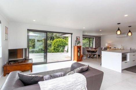 Photo of property in 18 Rotokare Crescent, Whalers Gate, New Plymouth, 4310